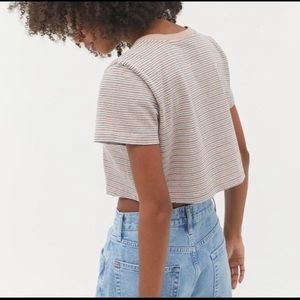 urban outfitters best friend cropped tee